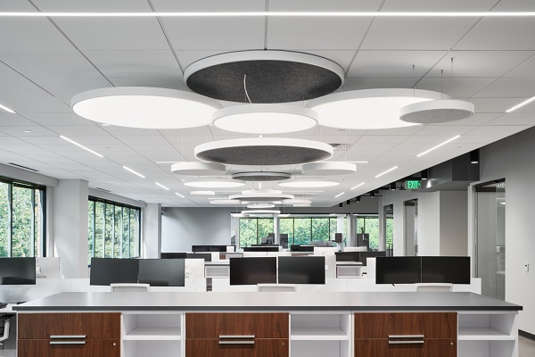 A-light-ceiling-th