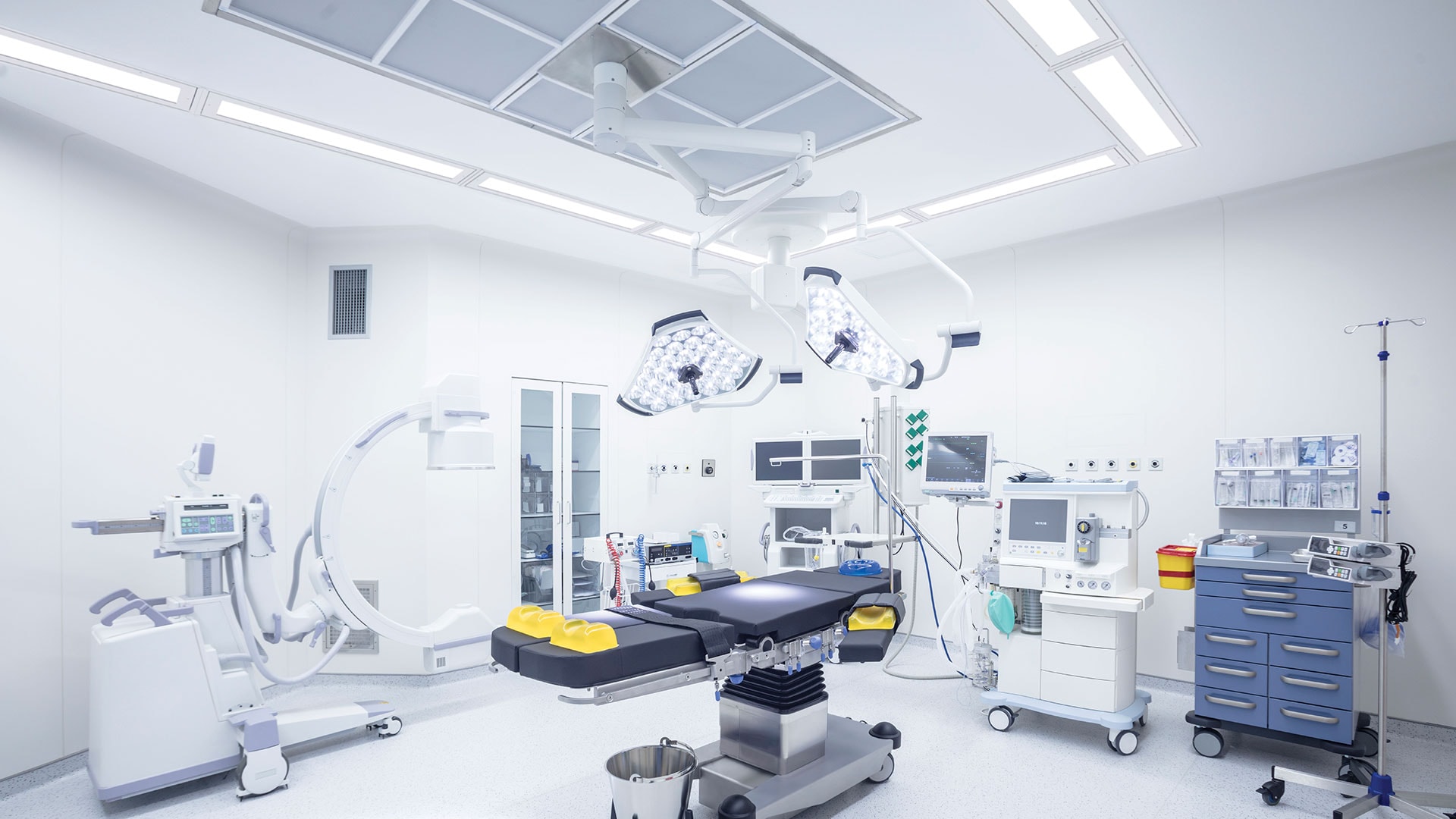 photo-gallery-healthcare-app0620-hcl-hstl-01