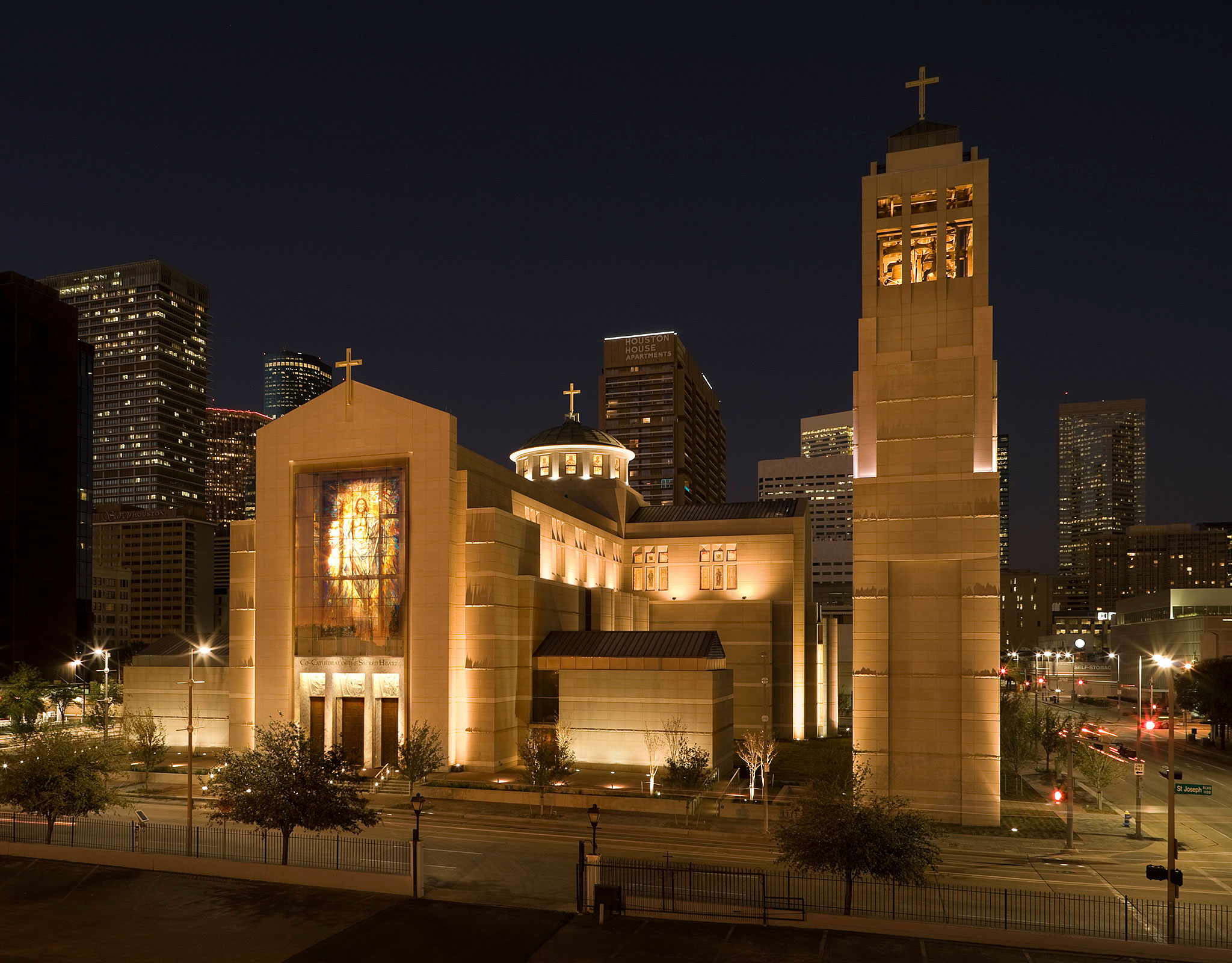 Co-Catherdral-of-the-Sacred-Heart