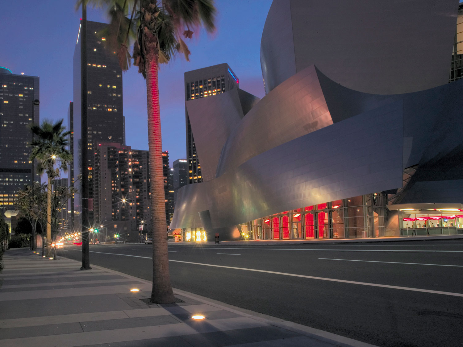DISNEY-CONCERT-HALL-3