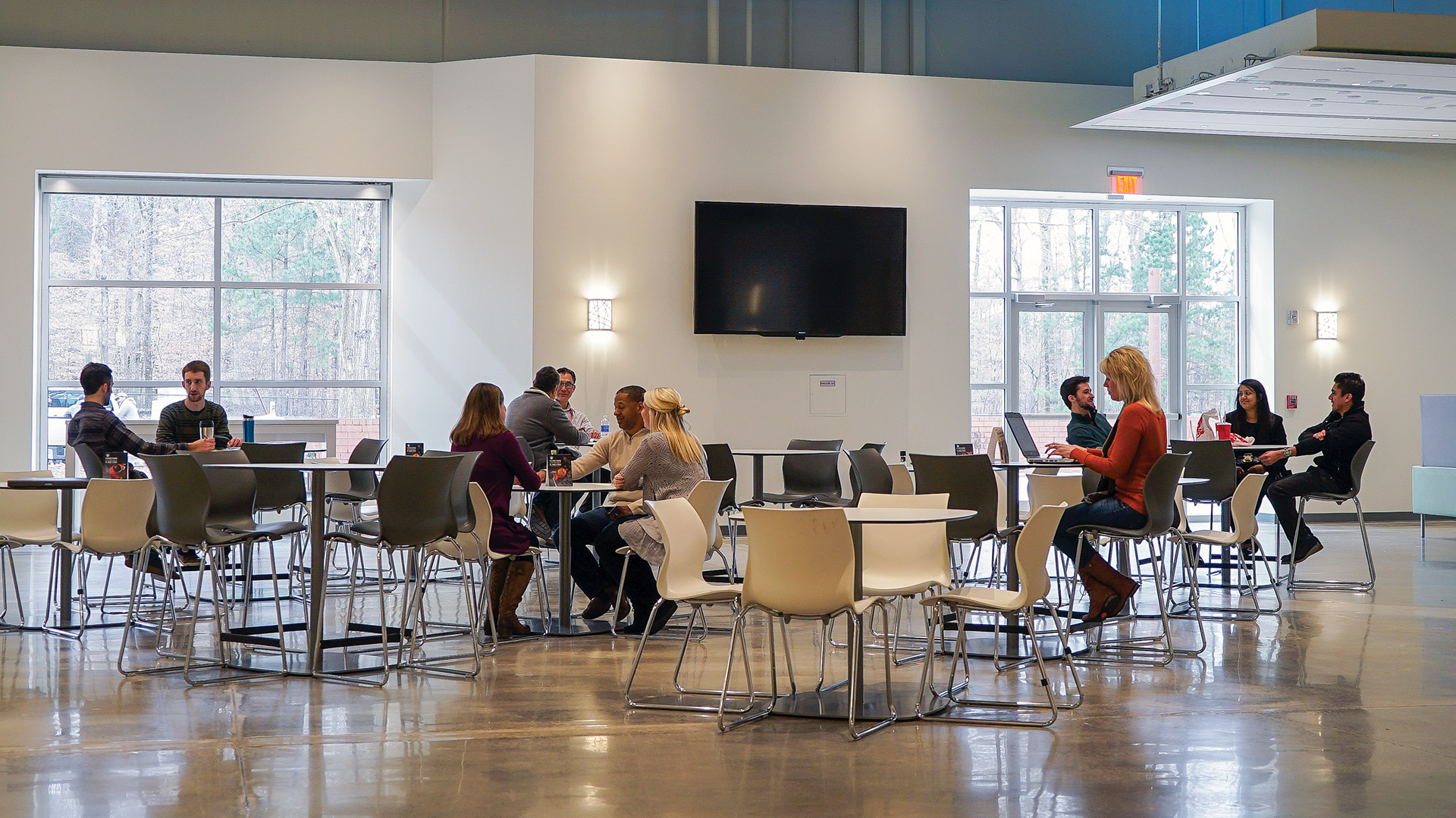 LRP-RC_Cafeteria_002