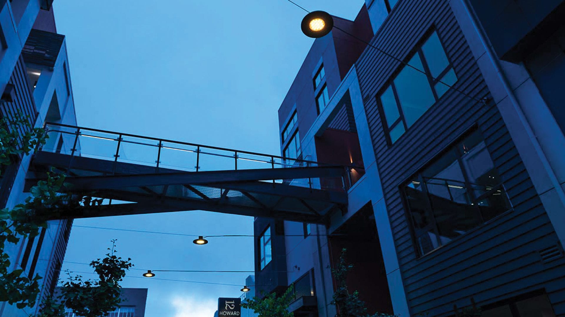 photo-gallery-outdoor-1288-howard-street-02