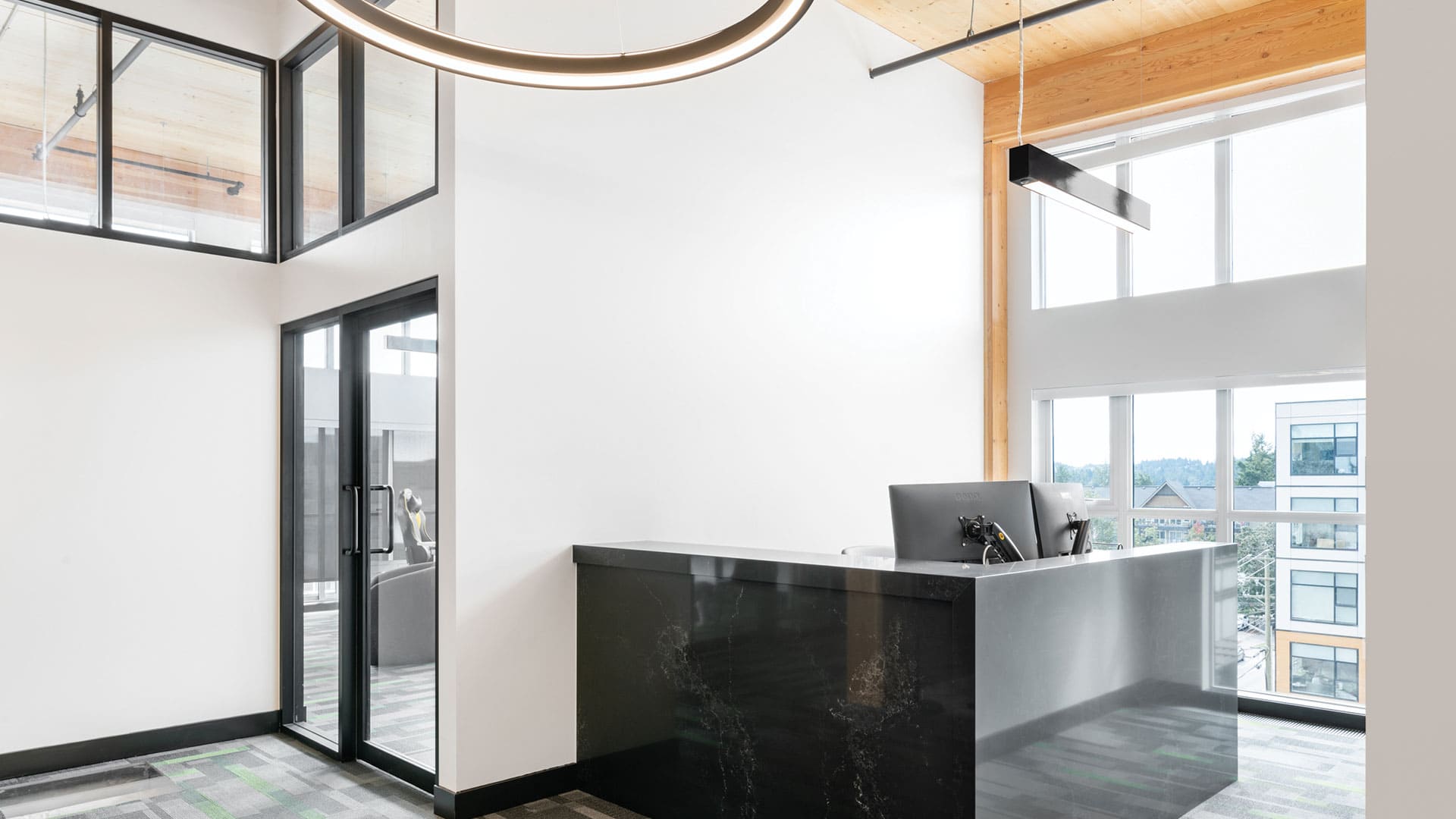 photo-gallery-commercial-office-district-56-terminus-01