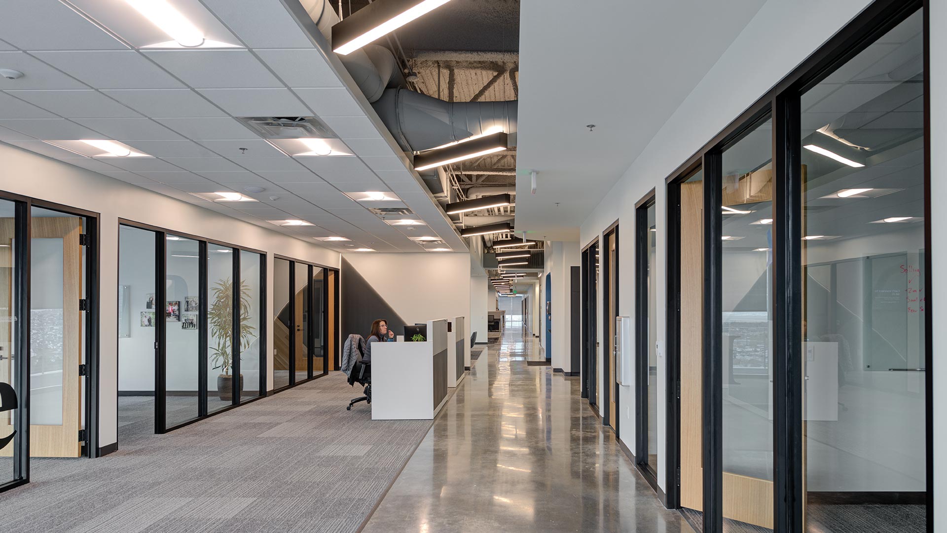 photo-gallery-commercial-office-pattern-headquarters-01