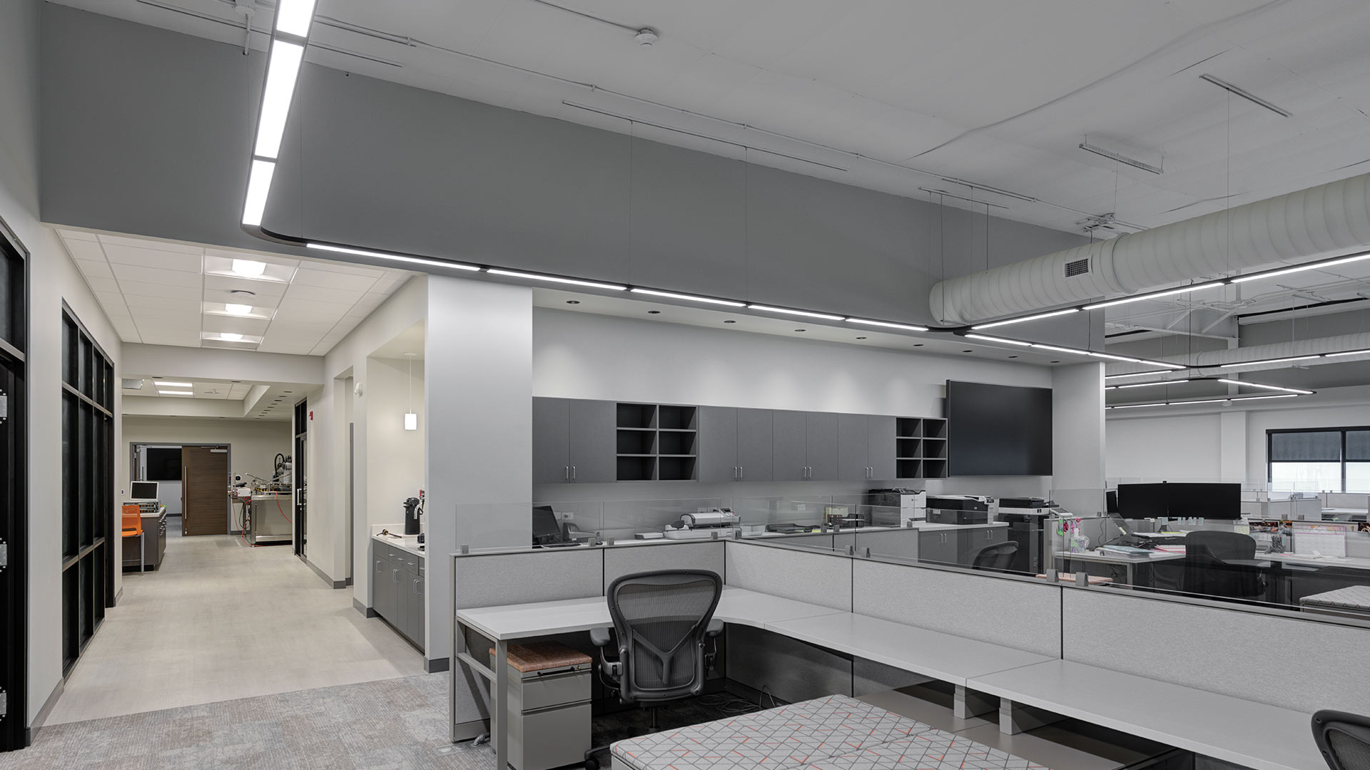photo-gallery-commercial-office-smc-electric-07