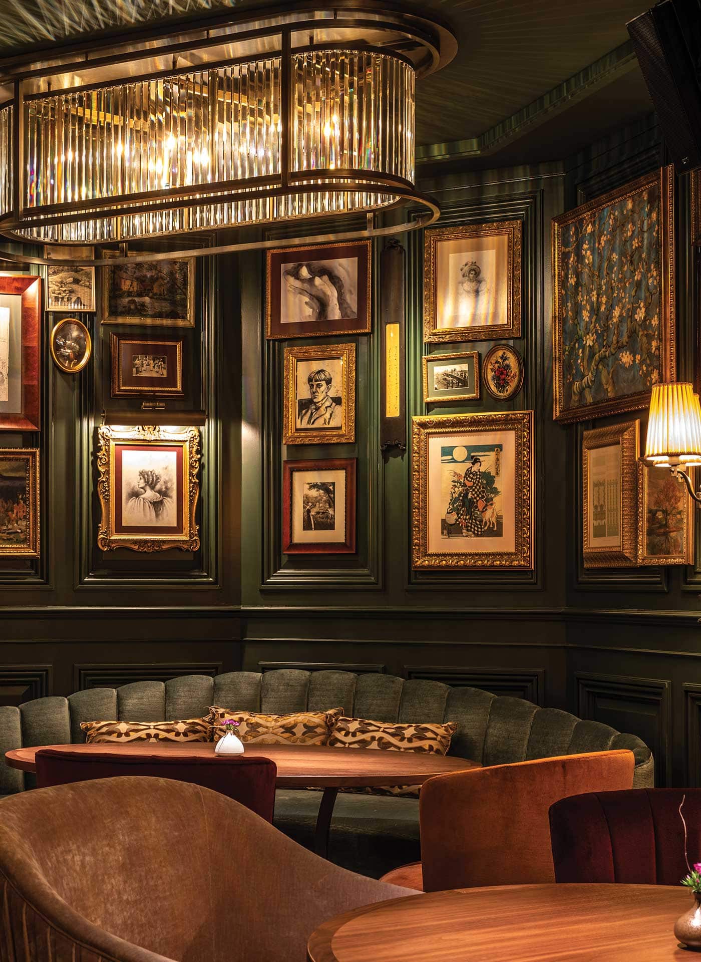photo-gallery-hospitality-entertainment-the-aubrey-mandarin-oriental-hotel-hong-kong-15